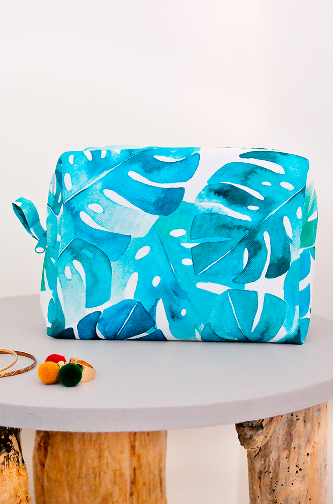 MONSTERA / toiletry bag