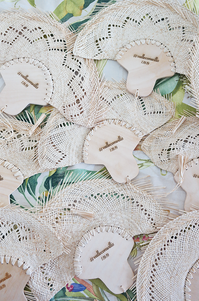 personalized fan wedding favors